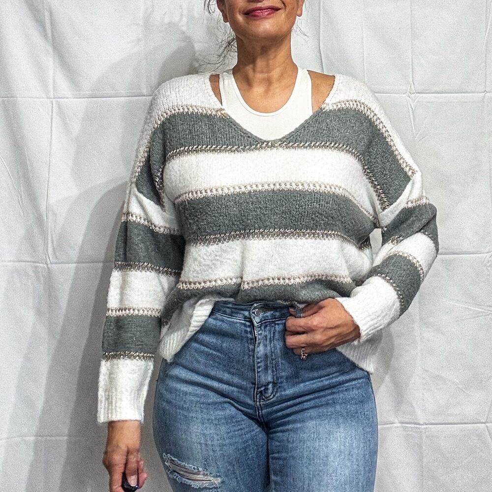 Elan Sweater Stripe V-Neck Long Sleeve Sz M NWOT